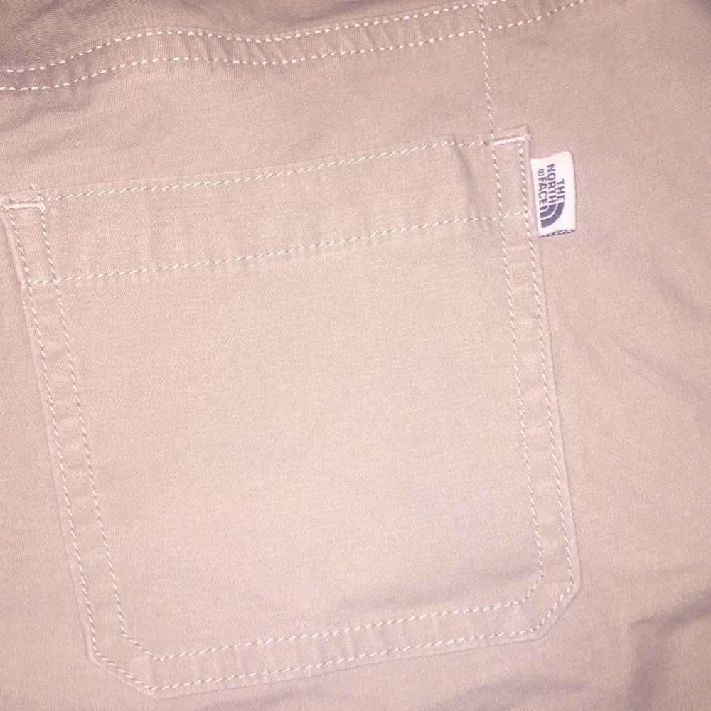 Size 4 north face - Picture 4 of 4